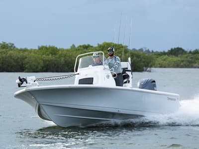 BOATZON | TideWater Boats 2110 BM 2027
