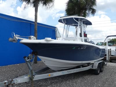 BOATZON | TideWater Boats 220 LXF 2018