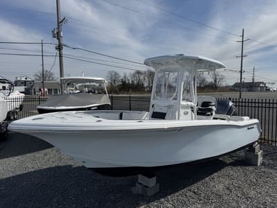 BOATZON | TideWater Boats 220 LXF 2025 BOATZON | TideWater Boats 220 LXF 2025
