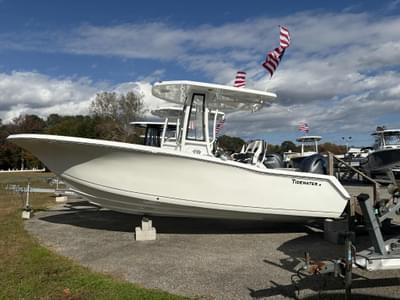 BOATZON | Tidewater Boats 220CC Adventure 2026 BOATZON | Tidewater Boats 220CC Adventure 2026