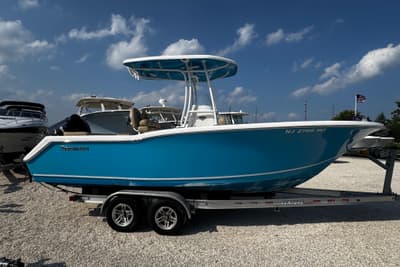 BOATZON | Tidewater Boats 230 LXF 2016