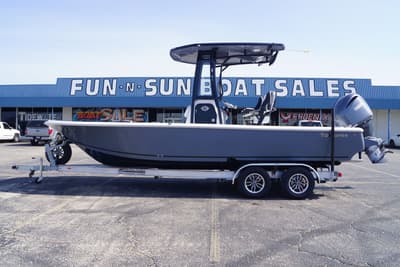 BOATZON | TideWater Boats 2300 CB 2026