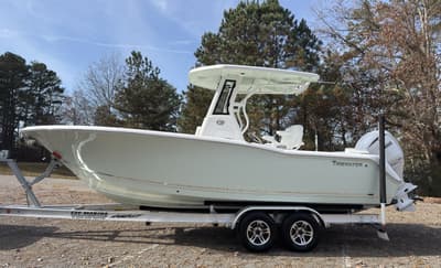 BOATZON | Tidewater Boats 232 LXF 2026