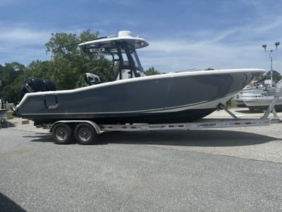 BOATZON | Tidewater Boats 272CC ADVENTURE 2024