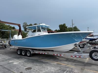 BOATZON | TideWater Boats 320 CC Adventure 2025