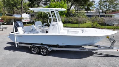 BOATZON | Tidewater Boats Carolina Bay 2500 2026