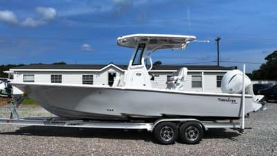 BOATZON | Tidewater Boats Carolina Bay 2500 2026