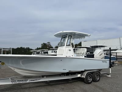 BOATZON | Tidewater Boats Carolina Bay 2500 2026 BOATZON | Tidewater Boats Carolina Bay 2500 2026
