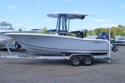 BOATZON | Tidewater Boats CC Adventure 220 2026