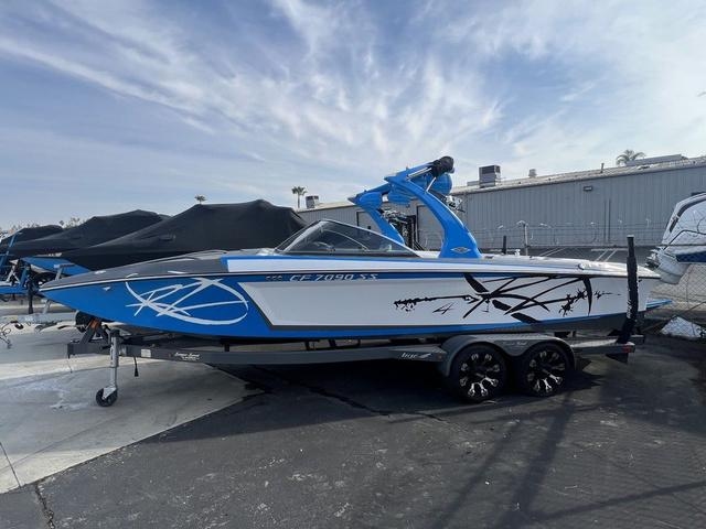 2014 TigÃ© RZ4 - Sold Boat