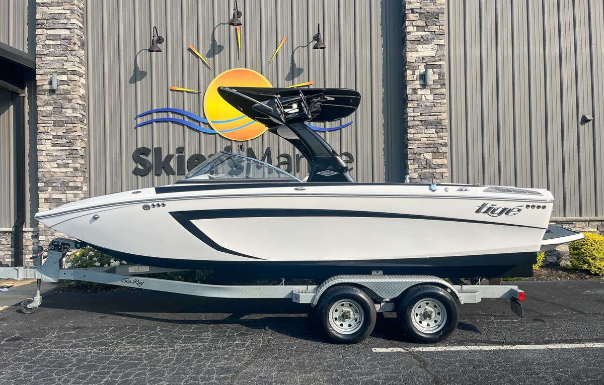 2014 TigÃ© RZR - Sold Boat