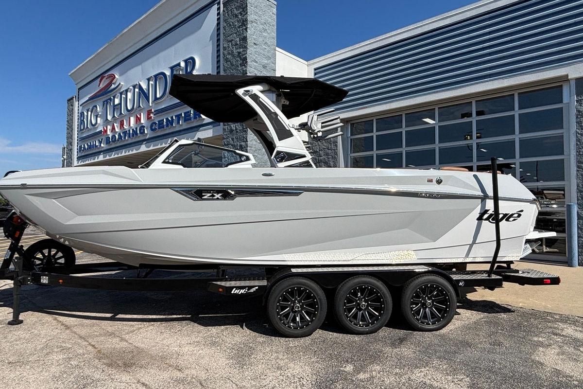 2025 TigÃ© UltrÃ© 25ZX - Sold Boat