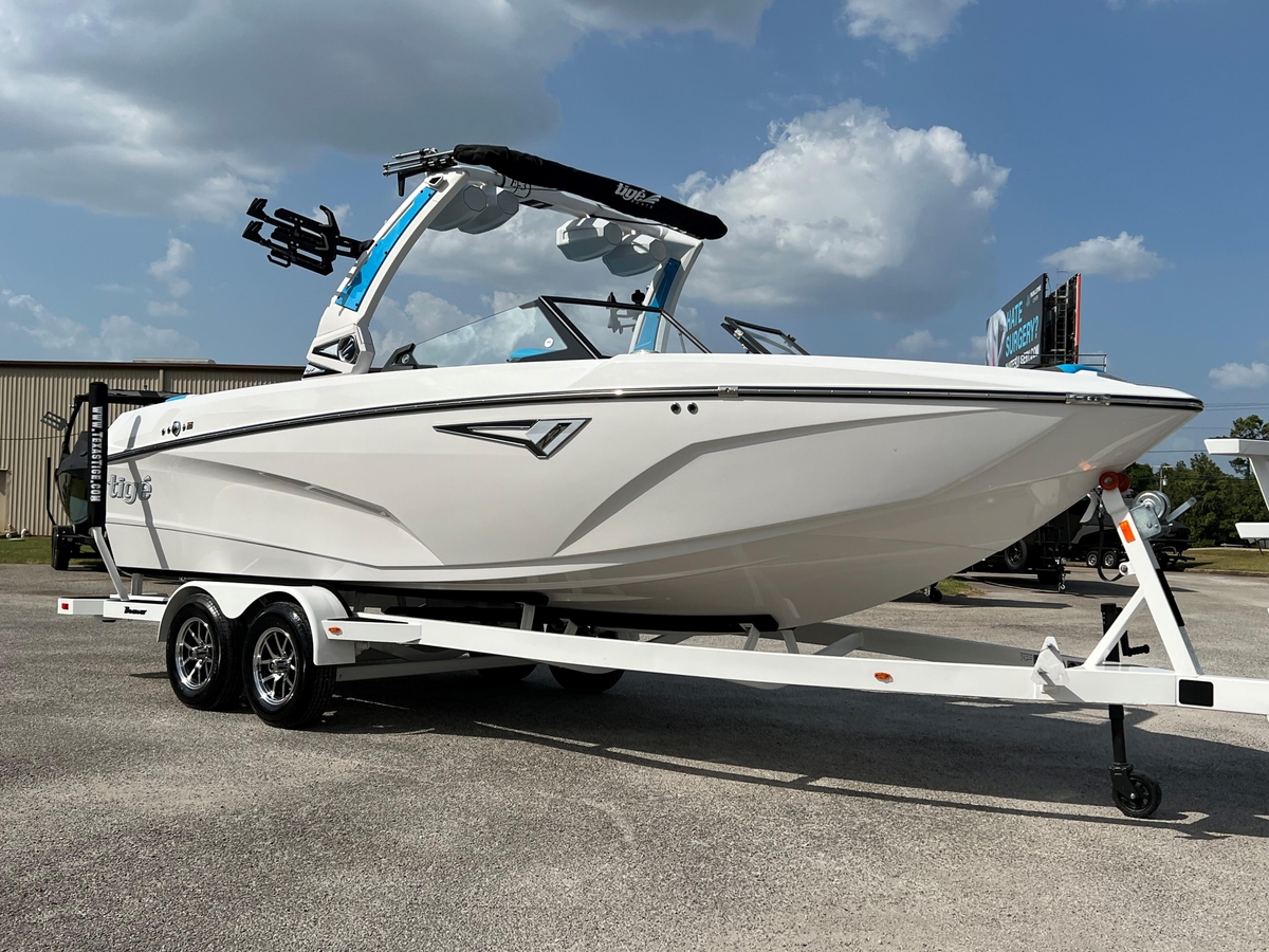 2024 TigÃ© Z3 - Sold Boat