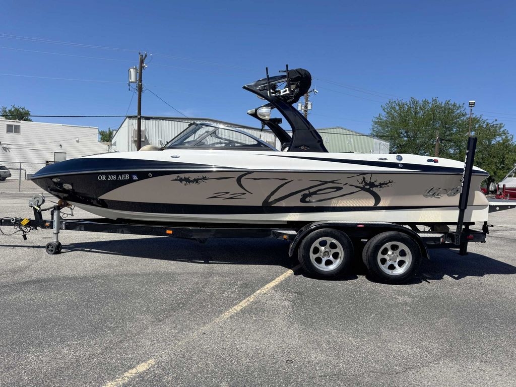 2010 Tige 22Ve - Sold Boat