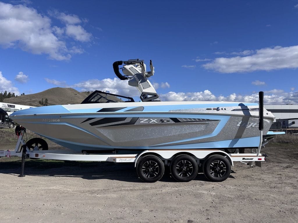 Used Tige 25 ZX 2021 for sale in Calmar, Alberta - Boatzon.com