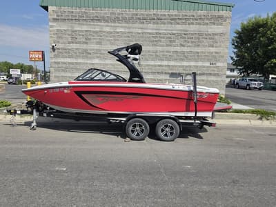 BOATZON | Tige R20 2015