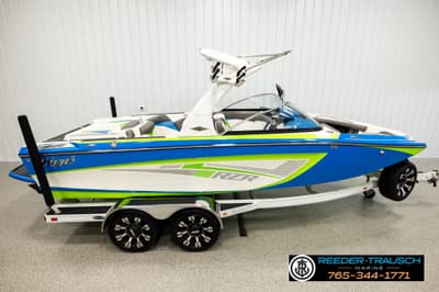 BOATZON | Tigé RZR 2013