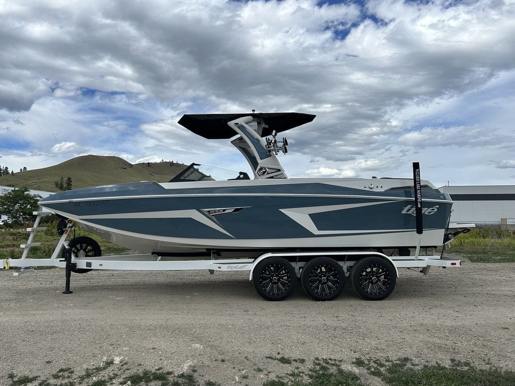 Used Tige 21ZX 2022 for sale in Calmar, Alberta - Boatzon.com