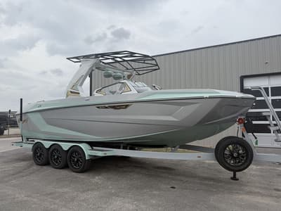 BOATZON | Tige Ultr 25ZX 2026 BOATZON | Tige Ultr 25ZX 2026