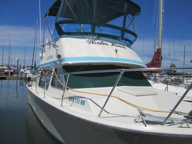 1976 Tollycraft 26 Sedan - Sold Boat