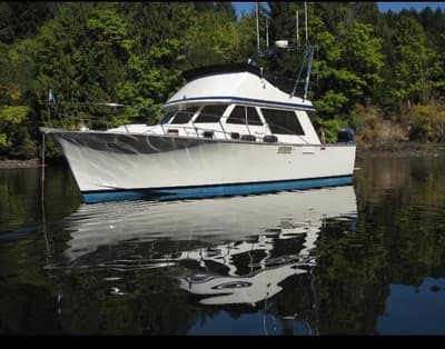 BOATZON | Tollycraft 37 Sedan 1977