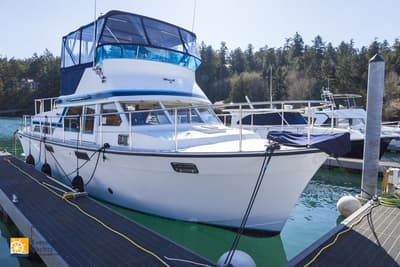 BOATZON | Tollycraft Tricabin 1972 BOATZON | Tollycraft Tricabin 1972