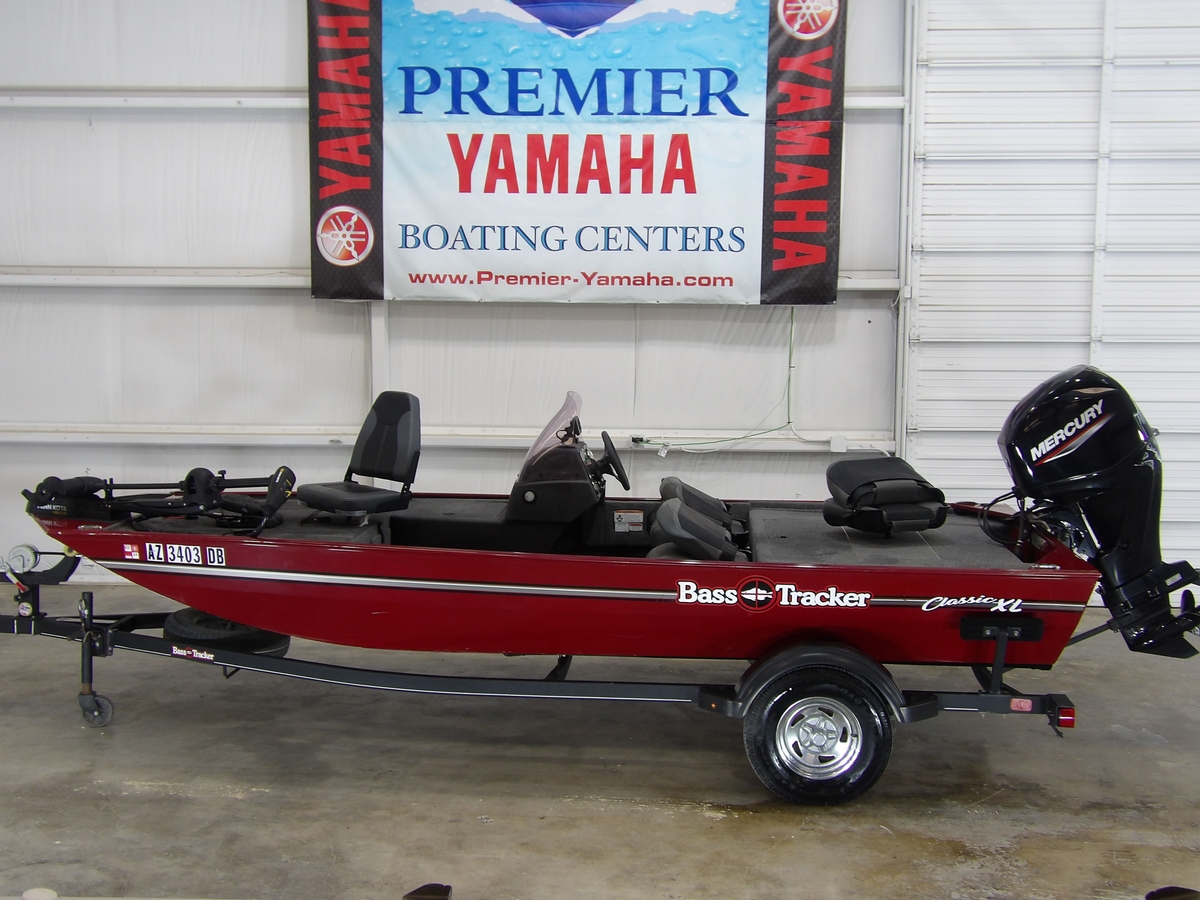 2022 Tracker Bass Tracker Classic Limited - Sold Boat