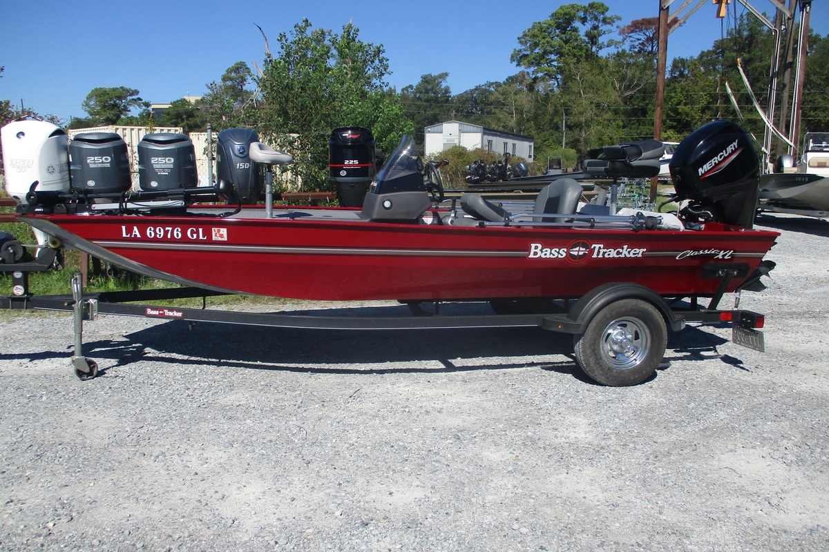2021 Tracker Bass Tracker Classic XL - Sold Boat