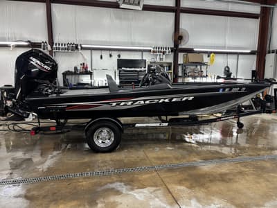 BOATZON | Tracker Boats 175 TXW 2023