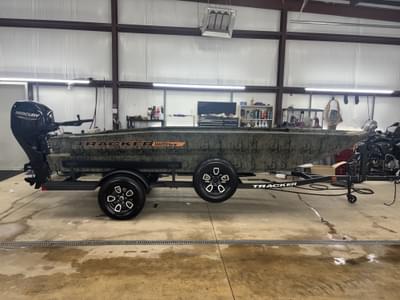 BOATZON | Tracker Boats 1756 MARSH 2026