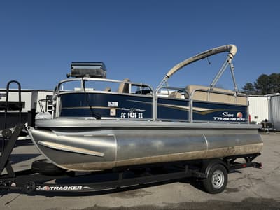 BOATZON | Tracker Boats BASS BUGGY 16XL 2024