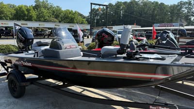 BOATZON | Tracker Boats Bass Tracker Classic Limited 2027