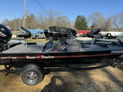 BOATZON | Tracker Boats Bass Tracker Classic XL 2024