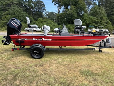 BOATZON | Tracker Boats Bass Tracker Classic XL 2027