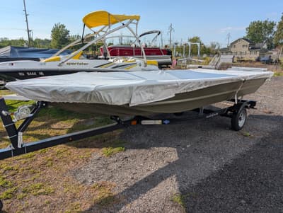 BOATZON | Tracker Boats Grizzly 1648 Utility 2027