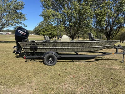 BOATZON | Tracker Boats Grizzly 1754 SC 2027