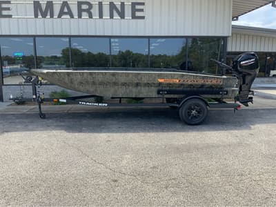 BOATZON | Tracker Boats Grizzly 1756 T Marsh 2027
