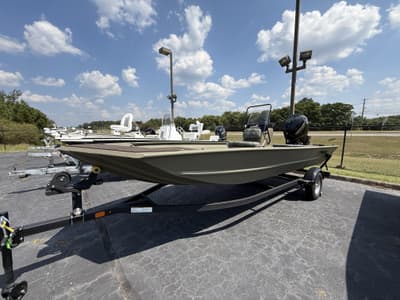 BOATZON | Tracker Boats Grizzly 1860 CC 2026