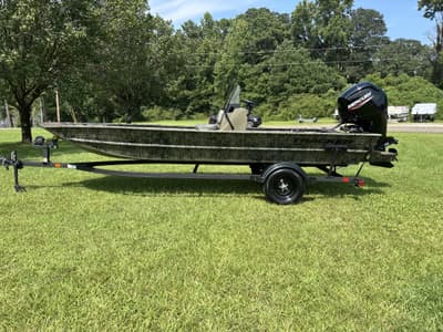 BOATZON | Tracker Boats Grizzly 1860 CC 2027
