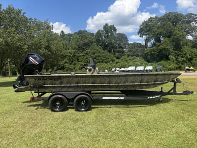 BOATZON | Tracker Boats Grizzly 2072 CC 2027