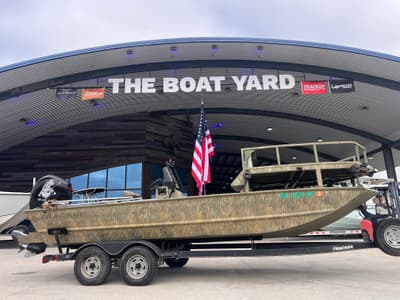 BOATZON | Tracker Boats GRIZZLY 2072 MVX CC Sportsman 2017