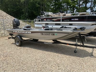 BOATZON | Tracker Boats Panfish 16 2017
