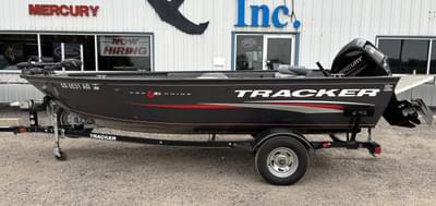 BOATZON | Tracker Boats Pro Guide V16 T 2015 BOATZON | Tracker Boats Pro Guide V16 T 2015
