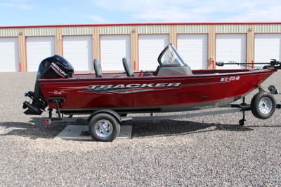 BOATZON | Tracker Boats PRO GUIDE V16WT 2024