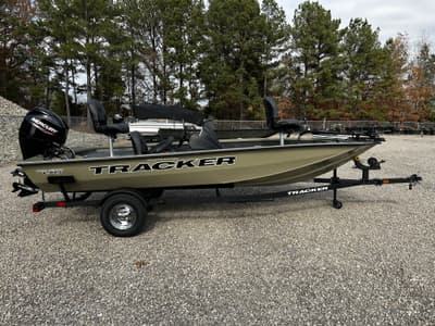 BOATZON | Tracker Boats Pro Team 175 2026