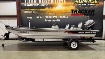 BOATZON | Tracker Boats Pro Team 18 W Mercury 60 1997
