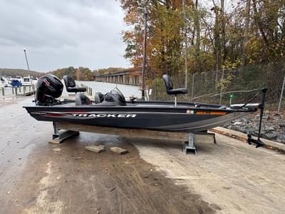 BOATZON | Tracker Boats Pro Team 190 2021