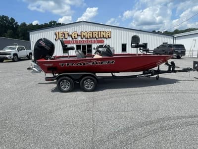 BOATZON | Tracker Boats Pro Team 195 2026