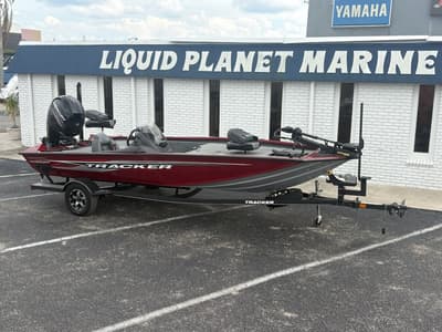 BOATZON | Tracker Boats Pro Team 195 TXW 2019