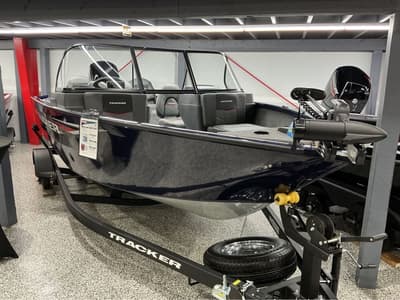 BOATZON | Tracker Boats PROGUIDE V175 CB 2026